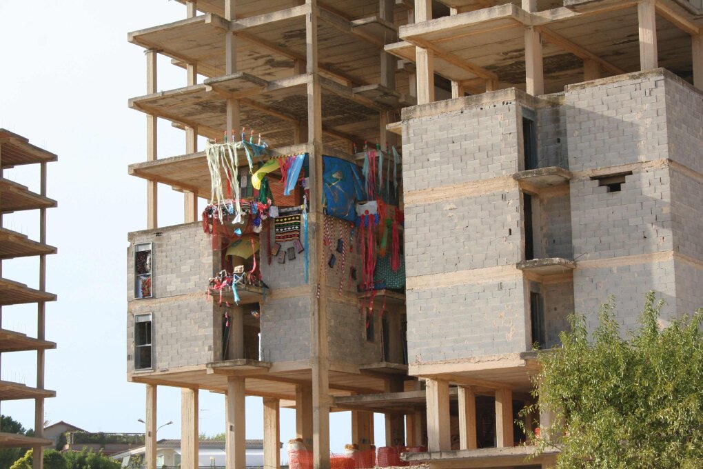 Nejisté domovy: Loredana Longo